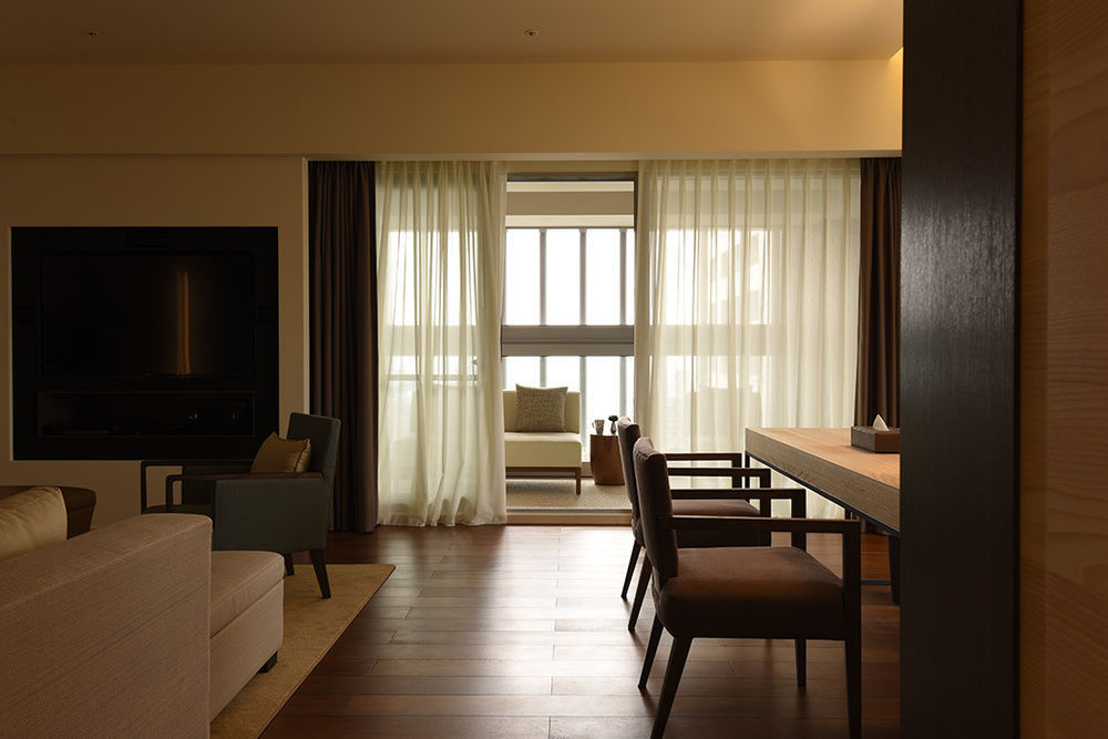 Hotel Cozzi Ximen Tainan Eksteriør billede