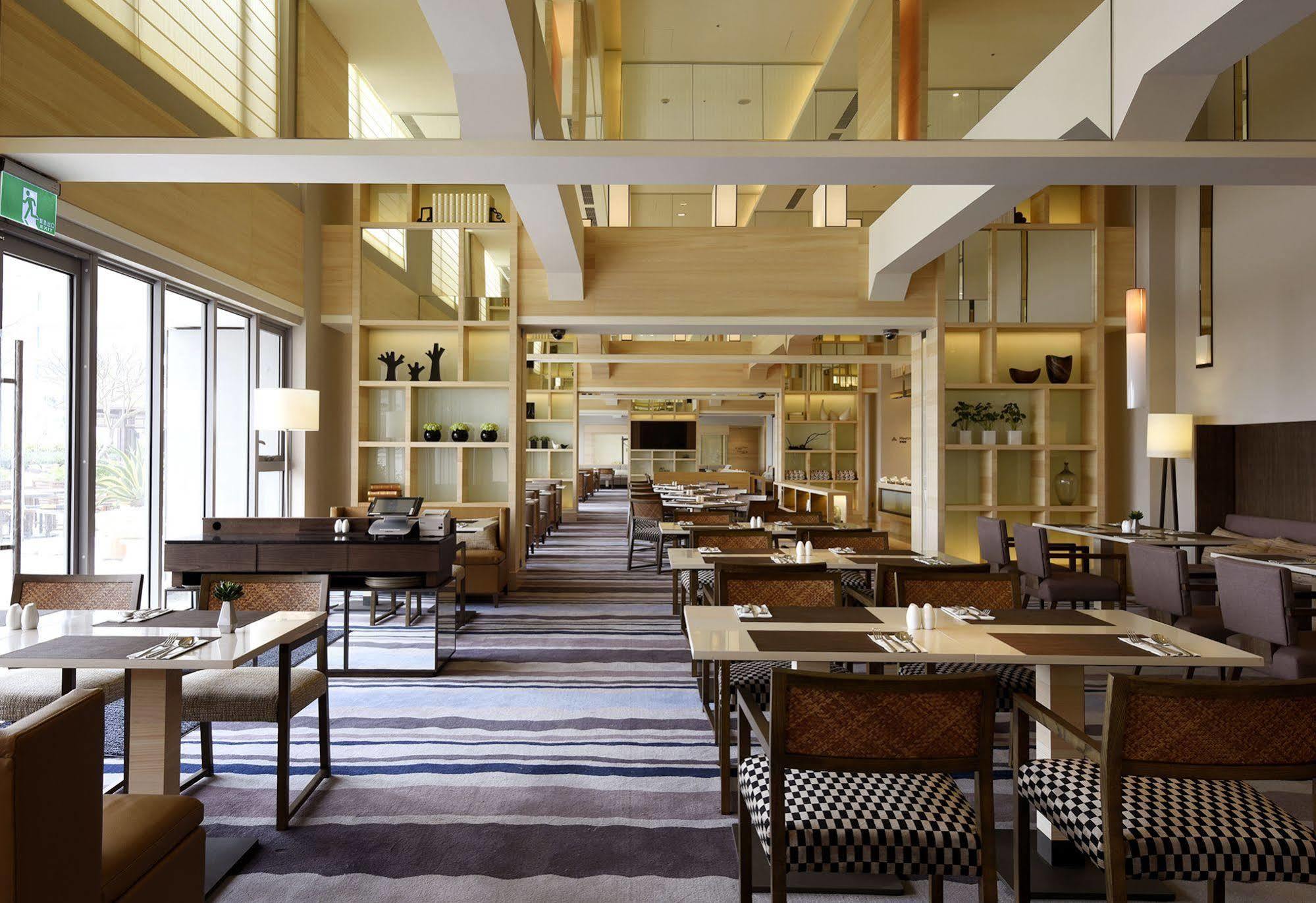 Hotel Cozzi Ximen Tainan Eksteriør billede